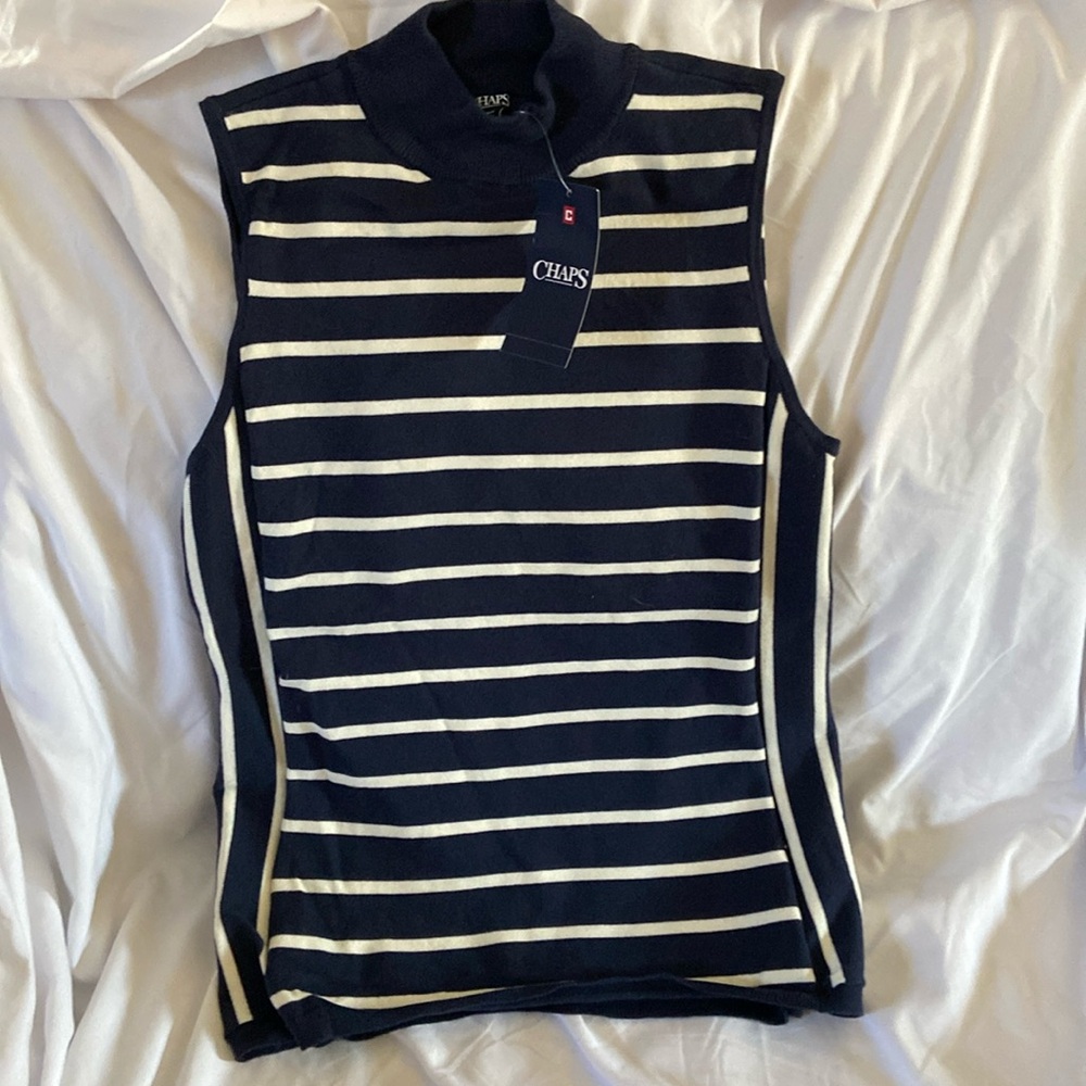 Women’s Chaps Short-sleeve Sweater Size Medium